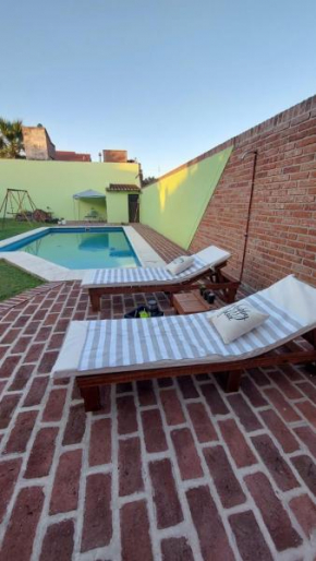 Mono ambiente con Piscina
